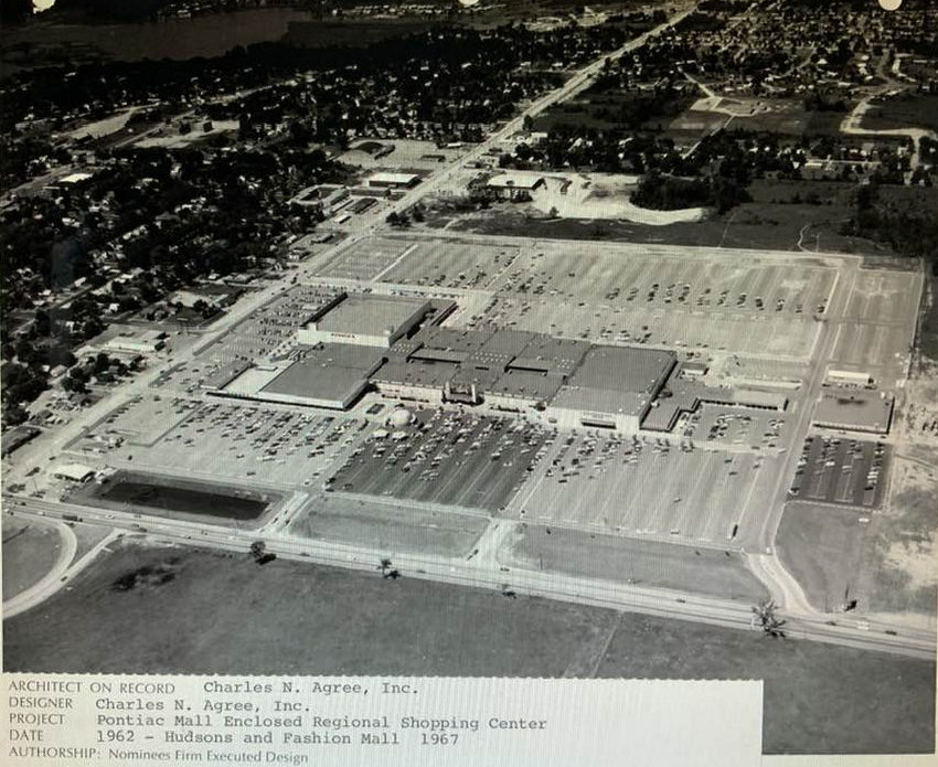 Summit Place Mall (Pontiac Mall) - Historical Photo (newer photo)